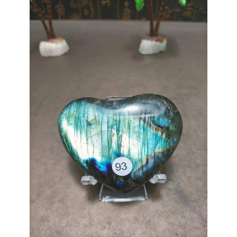 Natural Labradorite Heart — Madagascar Energy Reiki Specimen, New Year Display Gift
