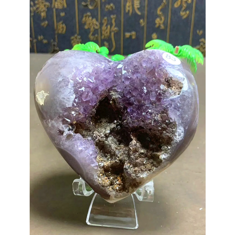 A 1 Natural Purple Crystal Hole, Heart Shape, Quartz Cluster, Specular Energy Healing, Send Bracket
