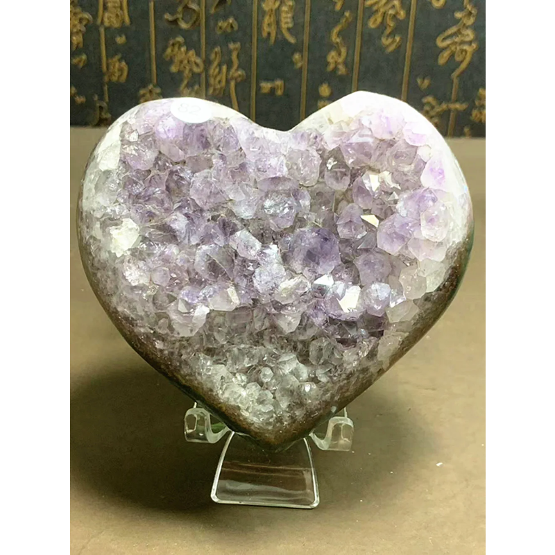 A 1 Natural Purple Crystal Hole, Heart Shape, Quartz Cluster, Specular Energy Healing, Send Bracket