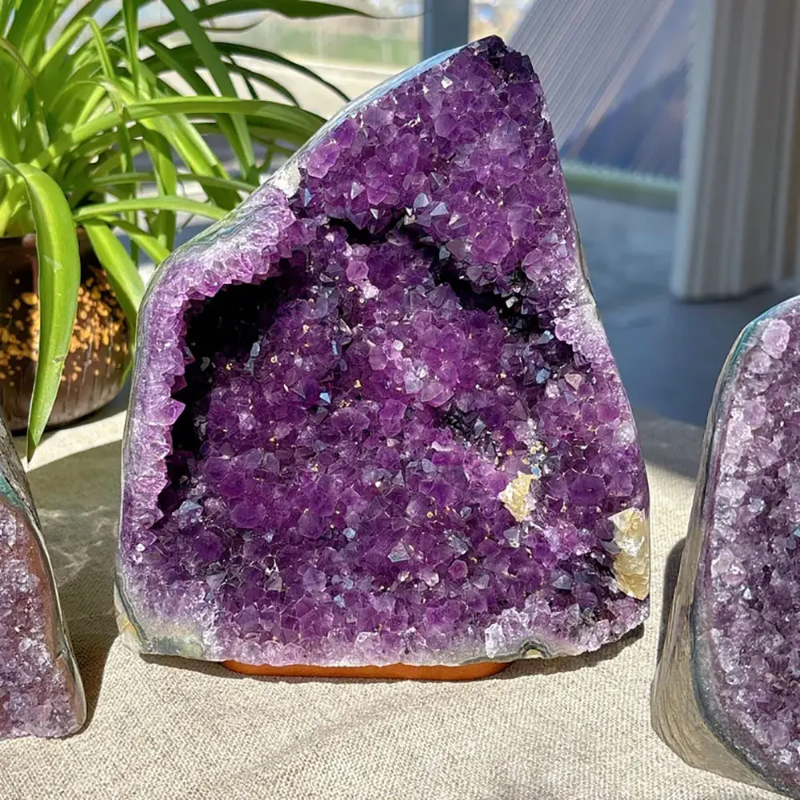300-400g Brazilian Amethyst Crystal Cluster Natural Deep Purple Decorative Stone Rough Texture Gift for Home and Office Decor