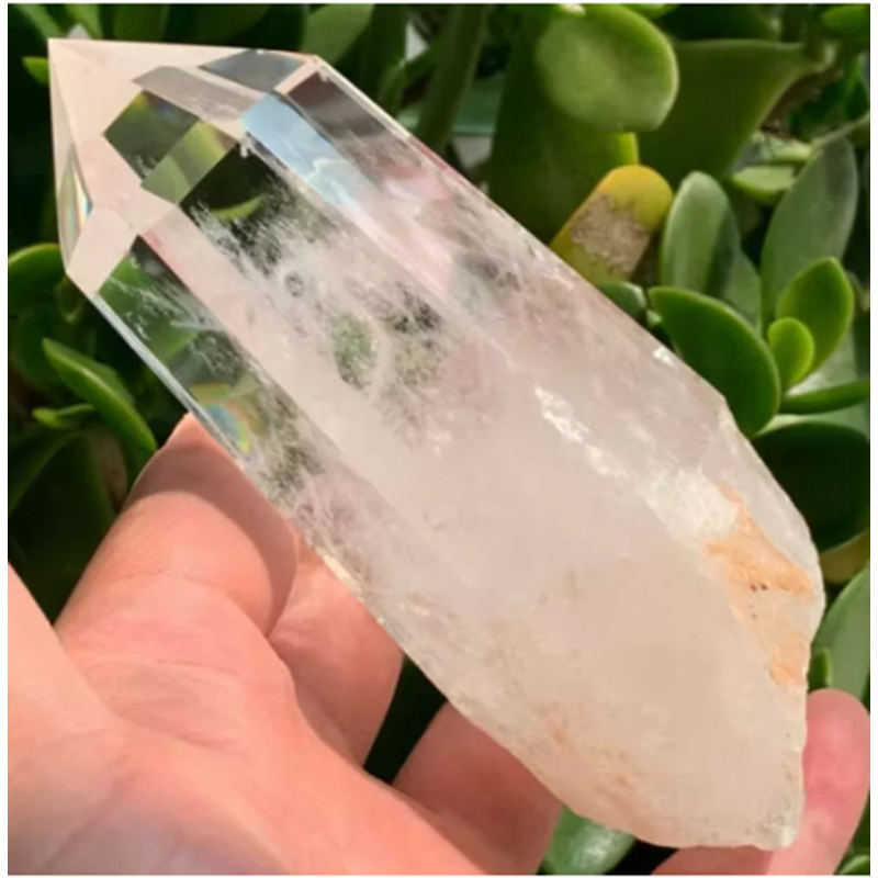 Natural Clear Quartz Crystal Wand — Single-Terminated Point, Healing & Meditation Tool