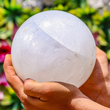1pc Delicate White Calcite Crystal Ball-Healing Gemstone, Unique Gift Perfect Home Decorate, gorgeous style, decorative stones
