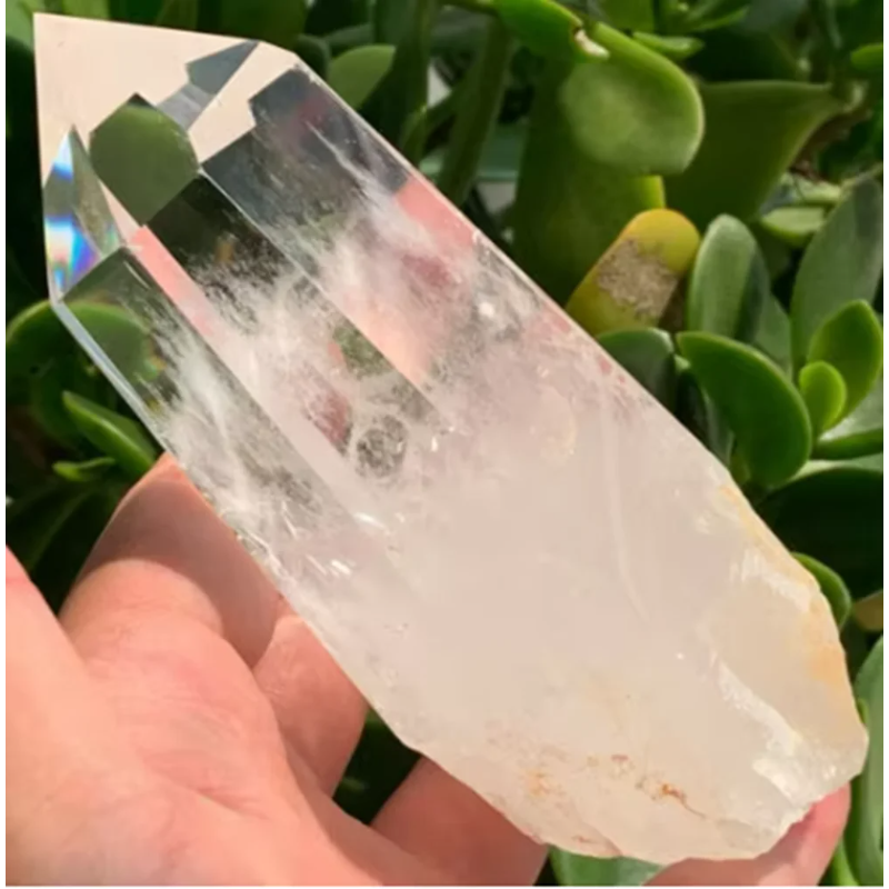 Natural Clear Quartz Crystal Wand — Single-Terminated Point, Healing & Meditation Tool