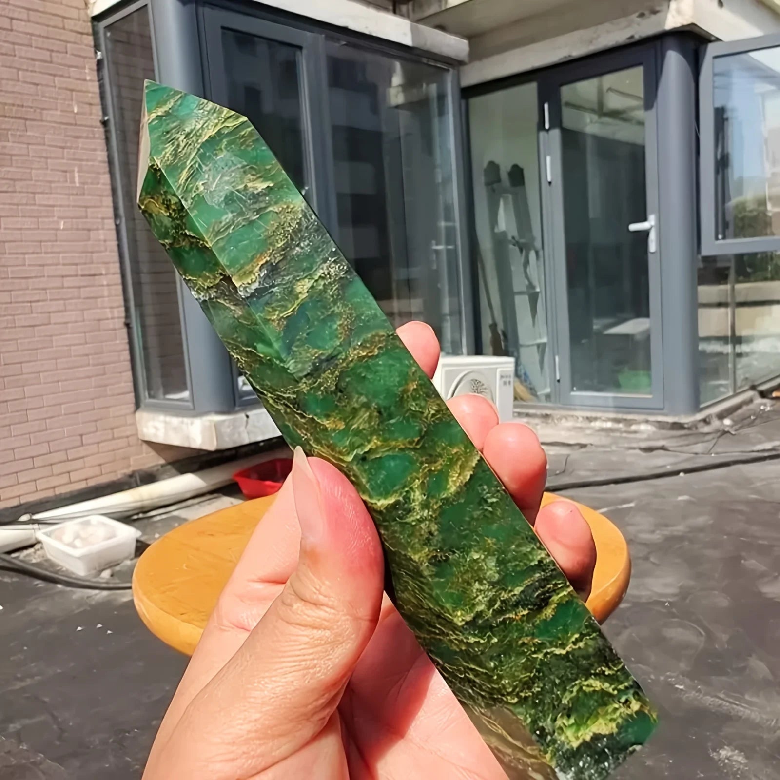 1PC Genuine Artificial Emerald Stone Tower Obelisk for Home Decoration-Perfect Crystal Gift for Holidays, gorgeous style