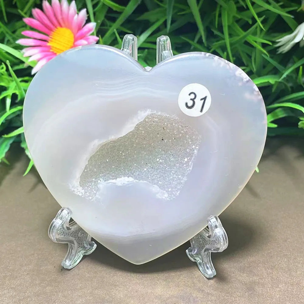 Natural Agate Crystal Cat Face Heart — Carved Quartz Chakra Home Decor Gift