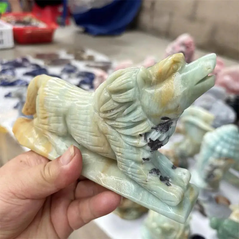 Natural Amazonite Wolf Carving Polished Quartz Animal Healing Stones Gems For Home Decorations Gift 1PCS