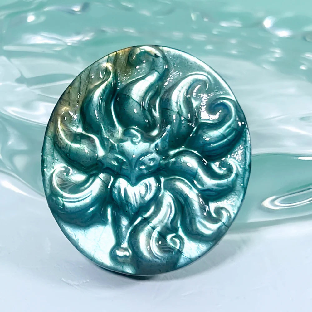 1pc 6 Type Bohemian Style Flashy Labradorite Fox Carving - Sparkling Pocket Stone, Perfect Gift for Friends, Smart Animals' Scul
