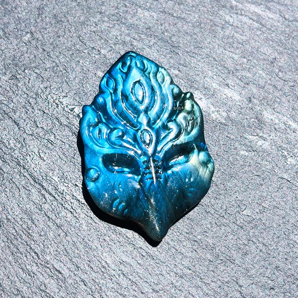 1pc 6 Type Bohemian Style Flashy Labradorite Fox Carving - Sparkling Pocket Stone, Perfect Gift for Friends, Smart Animals' Scul