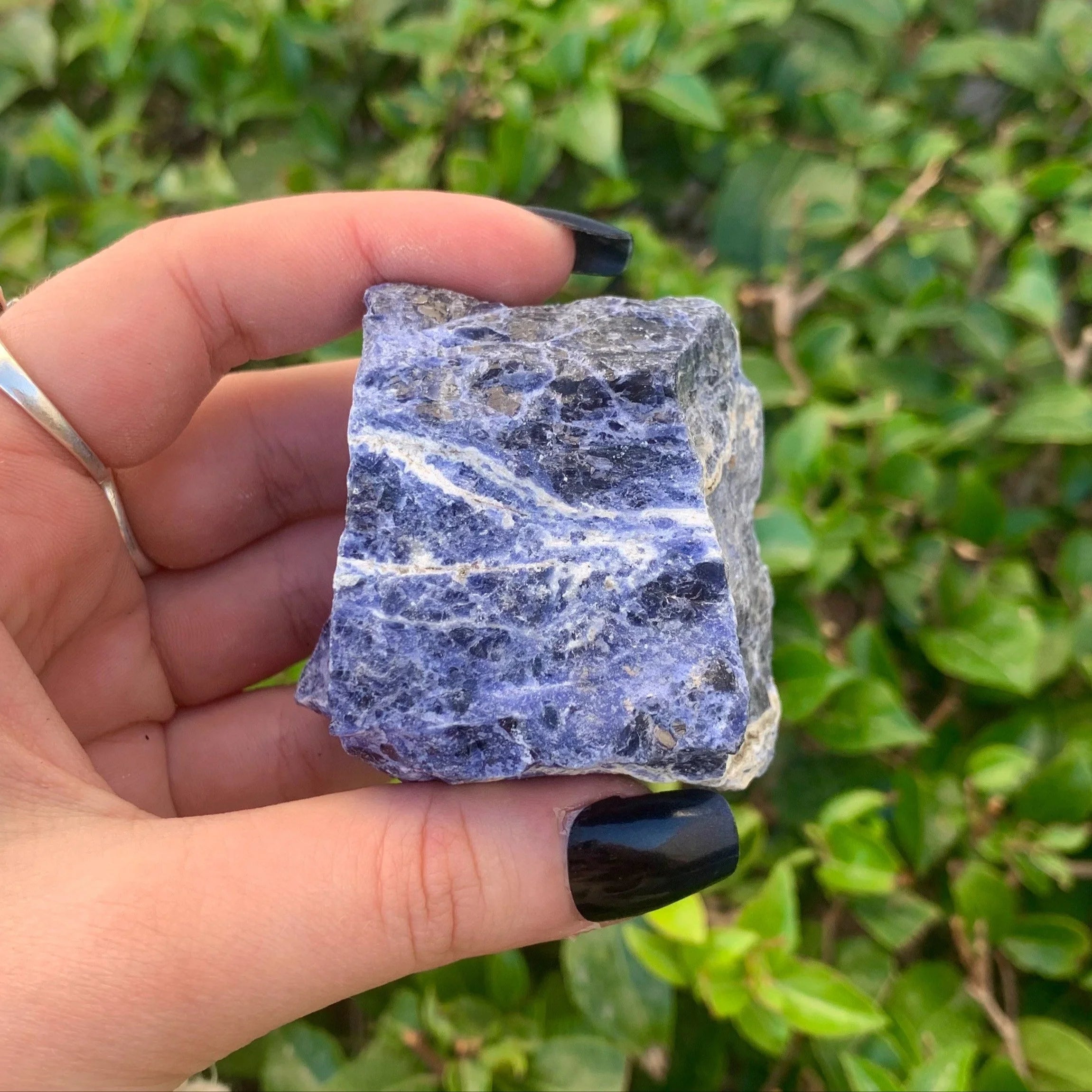 Raw Sodalite,Natural Blue Sodalite Crystal,Rough Sodalite Chakra Stone ,Rough Sodalite Chunk, Throat Chakra