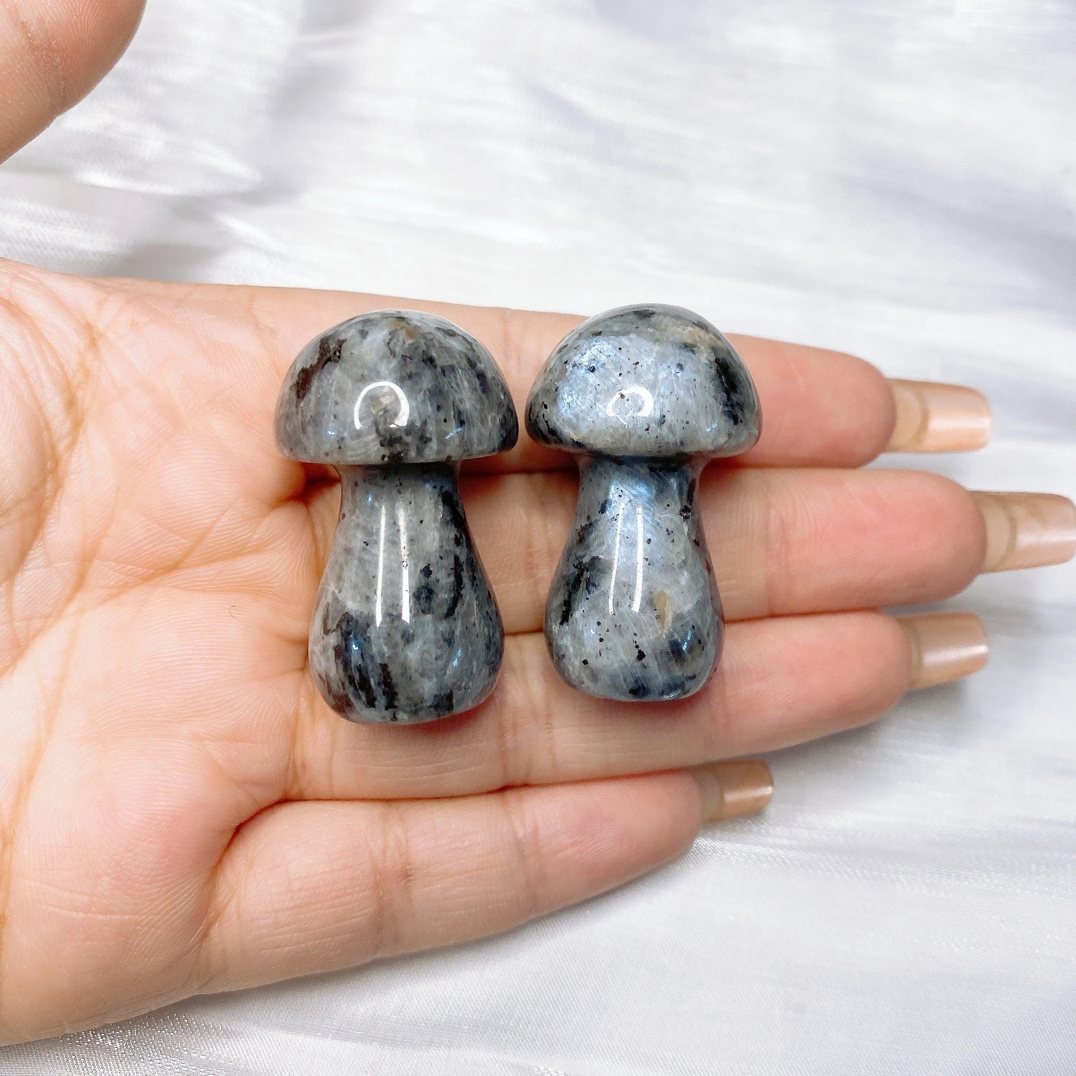 35mm Mushroom Natural Crystal Quartz Mineral Stones Amethyst Agate Clear Quartz Chakra Reiki Healing Home Graden Decoration Gift