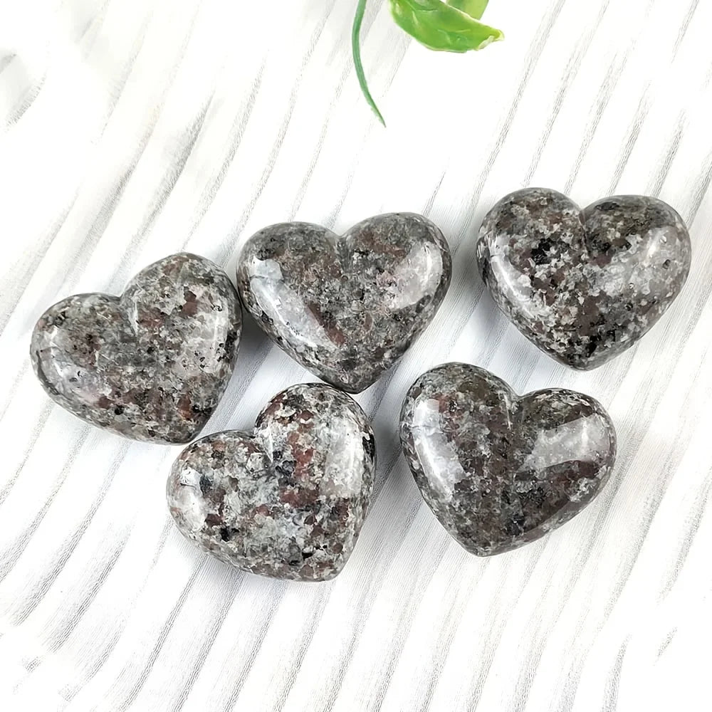 1pc/3pcs Yooperlite Heart Tumbles,UV Reactive Flame Puffy Heart Gems,Emberlite Crystal Decoration Mineral Specimen Pocket Stone