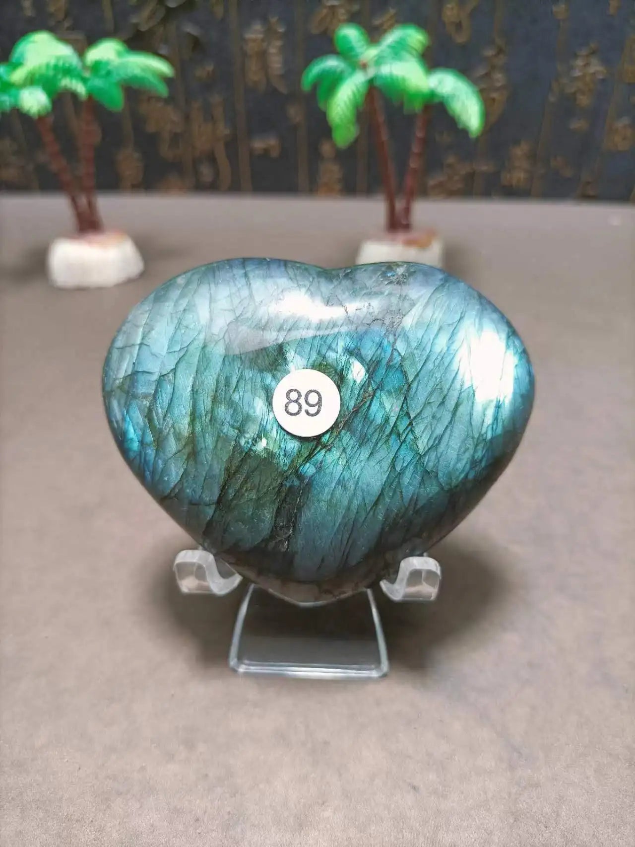 Natural Labradorite Heart — Madagascar Energy Reiki Specimen, New Year Display Gift