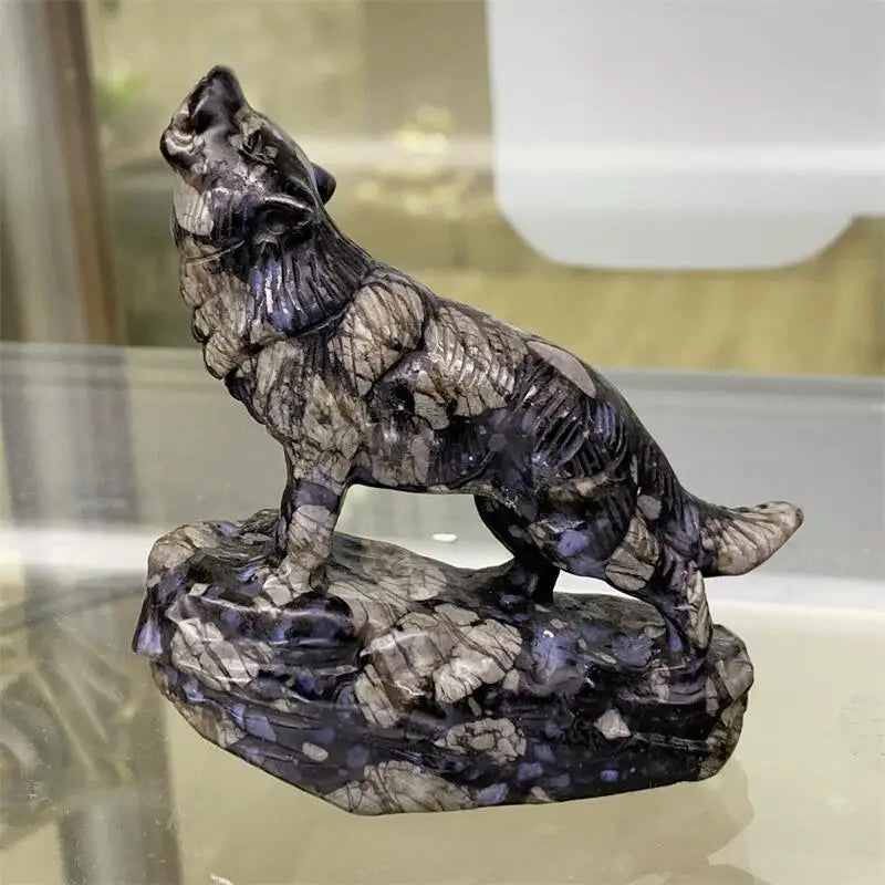 Natural Llanite Wolf Carving Polished Quartz Animal Healing Stones Gems For Home Decorations Gift 1PCS