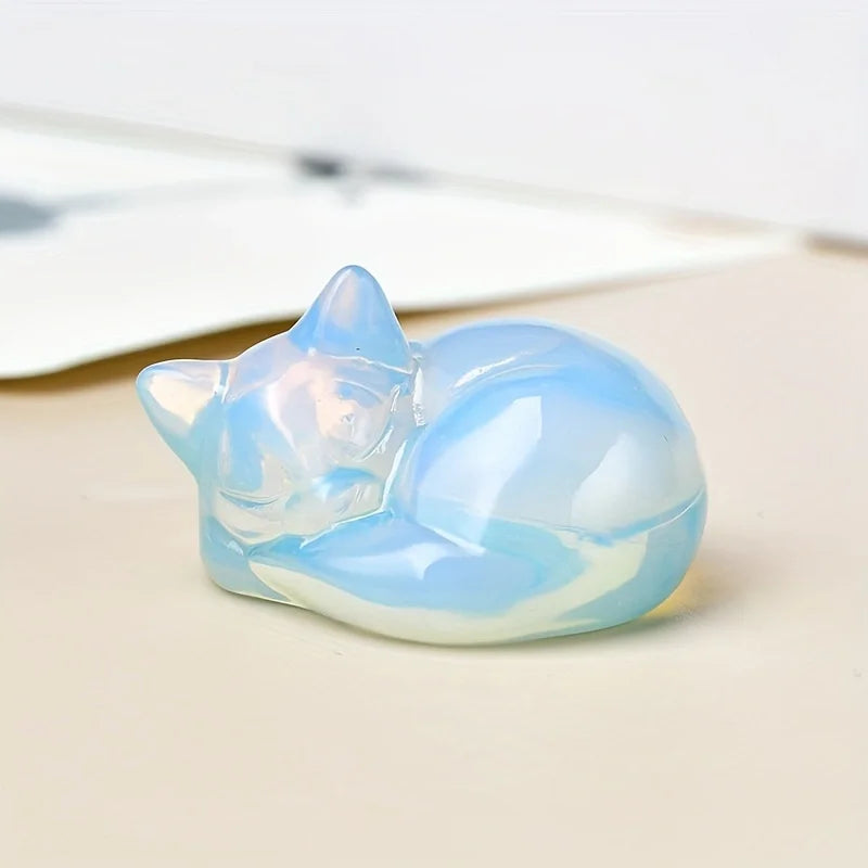 Natural crystal carved cat, a perfect choice for home decoration as a crystal gift ornament, a great option for healing crystals