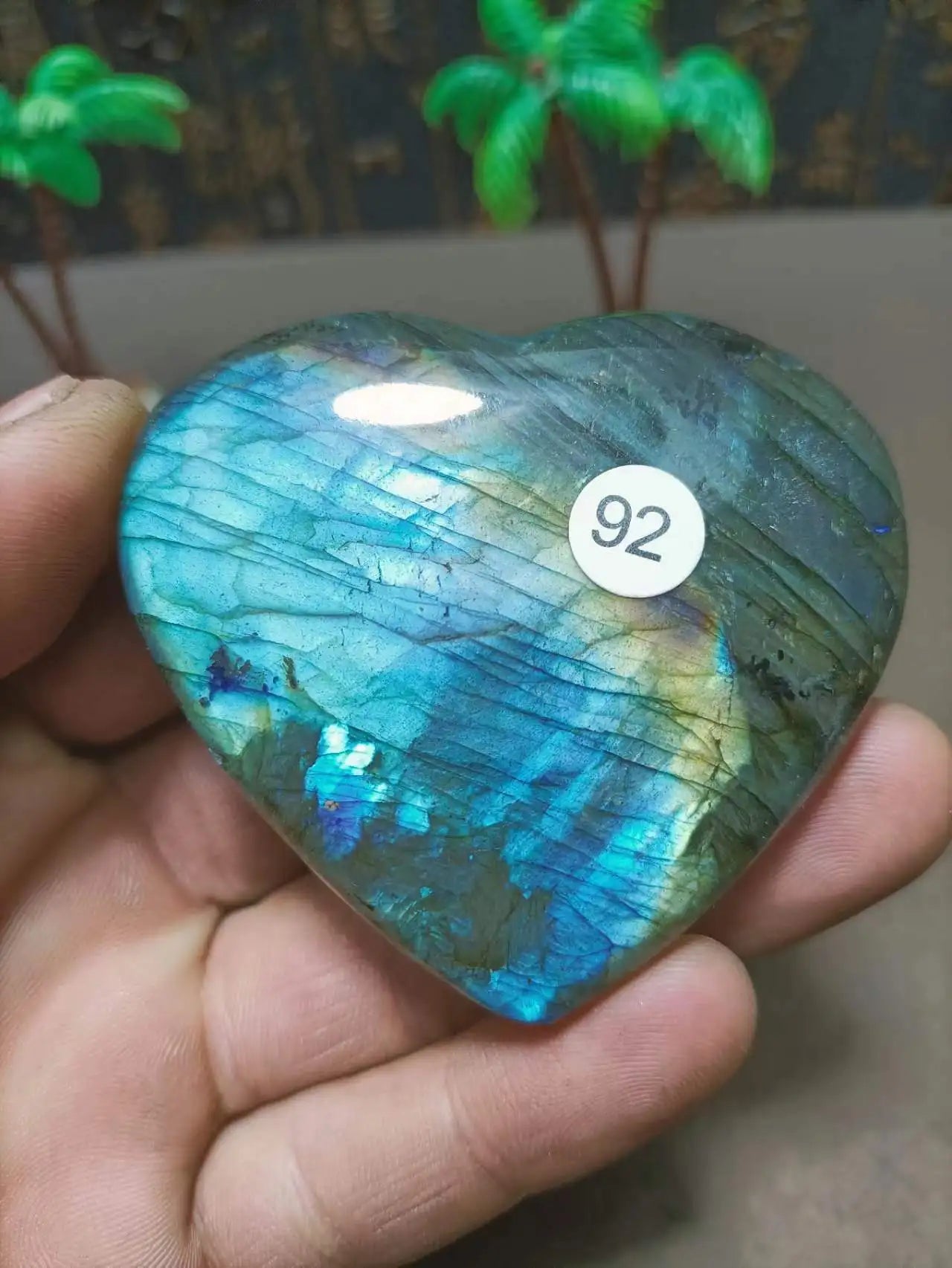 Natural Labradorite Heart — Madagascar Energy Reiki Specimen, New Year Display Gift