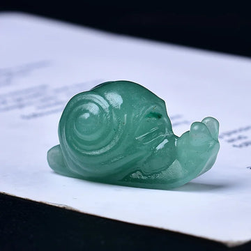 Crystal Carved Skull Snail Healing Stone Pocket Decoration Home Decor Naked Stone Animal Statue Crystal Collectible
