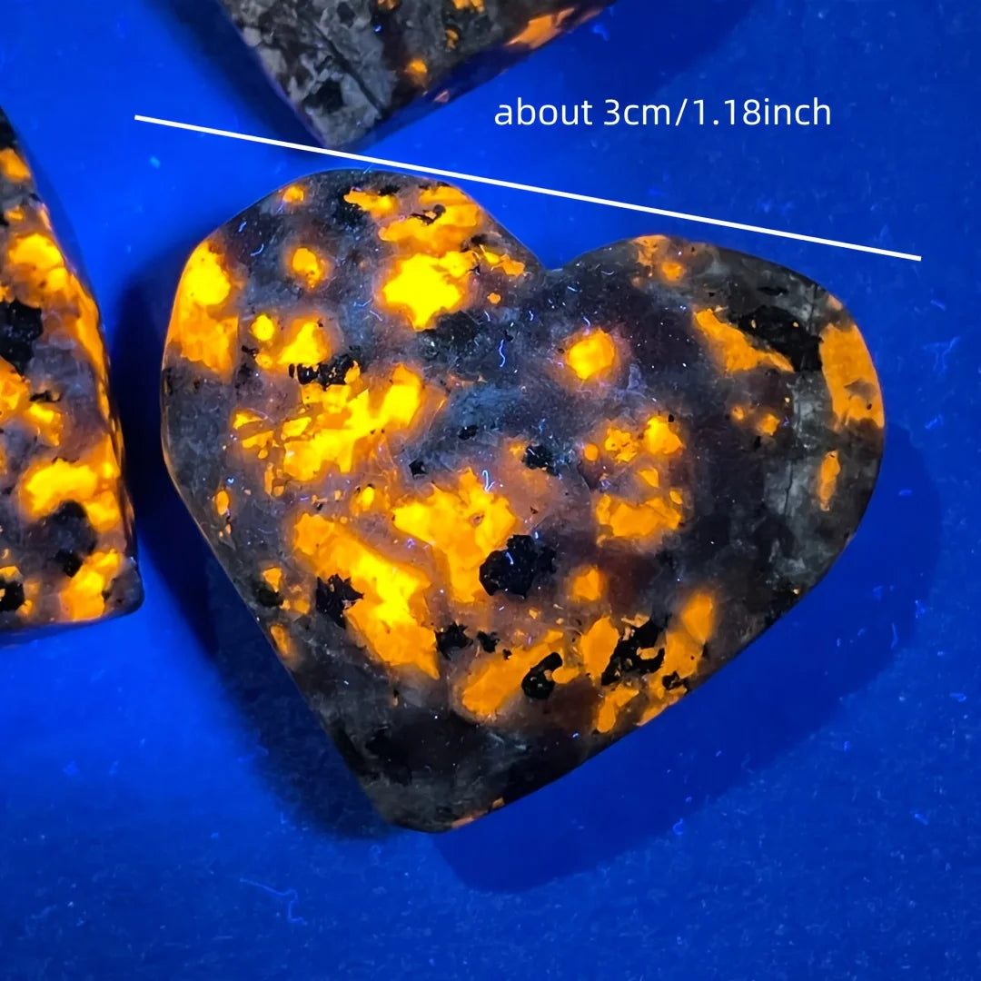 1pc/3pcs Yooperlite Heart Tumbles,UV Reactive Flame Puffy Heart Gems,Emberlite Crystal Decoration Mineral Specimen Pocket Stone