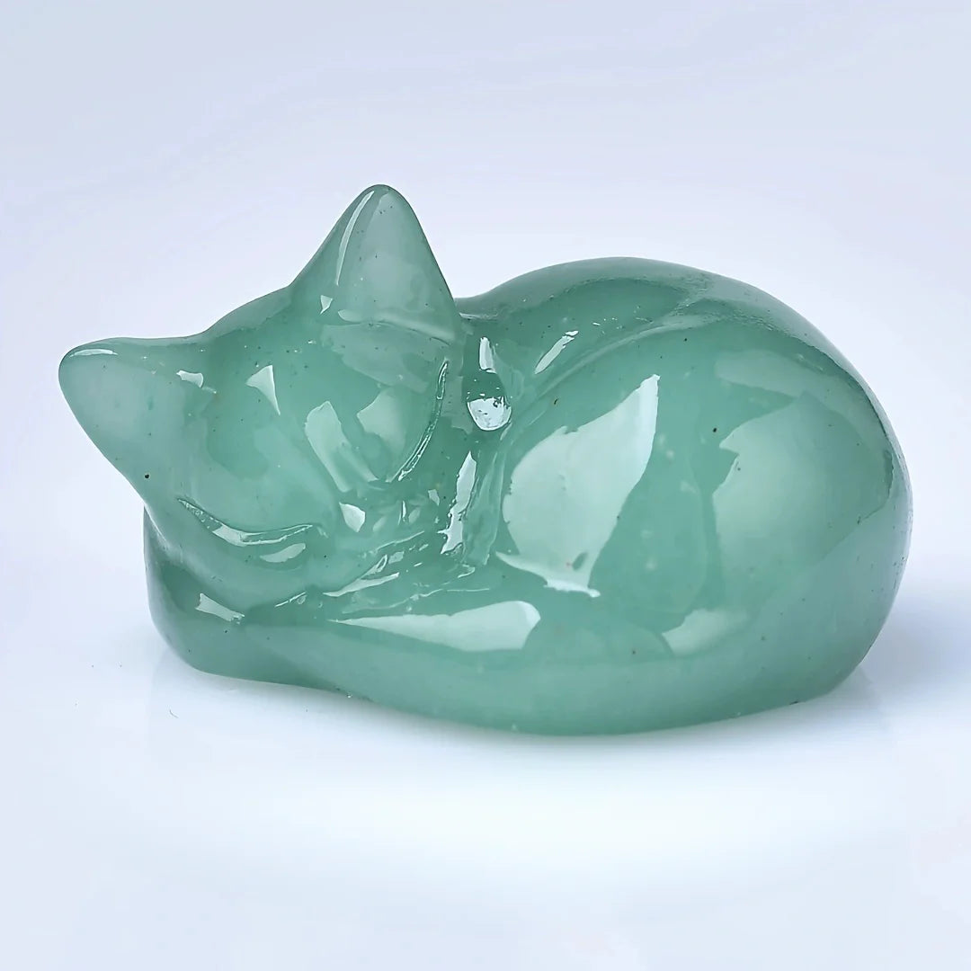 Natural crystal carved cat, a perfect choice for home decoration as a crystal gift ornament, a great option for healing crystals