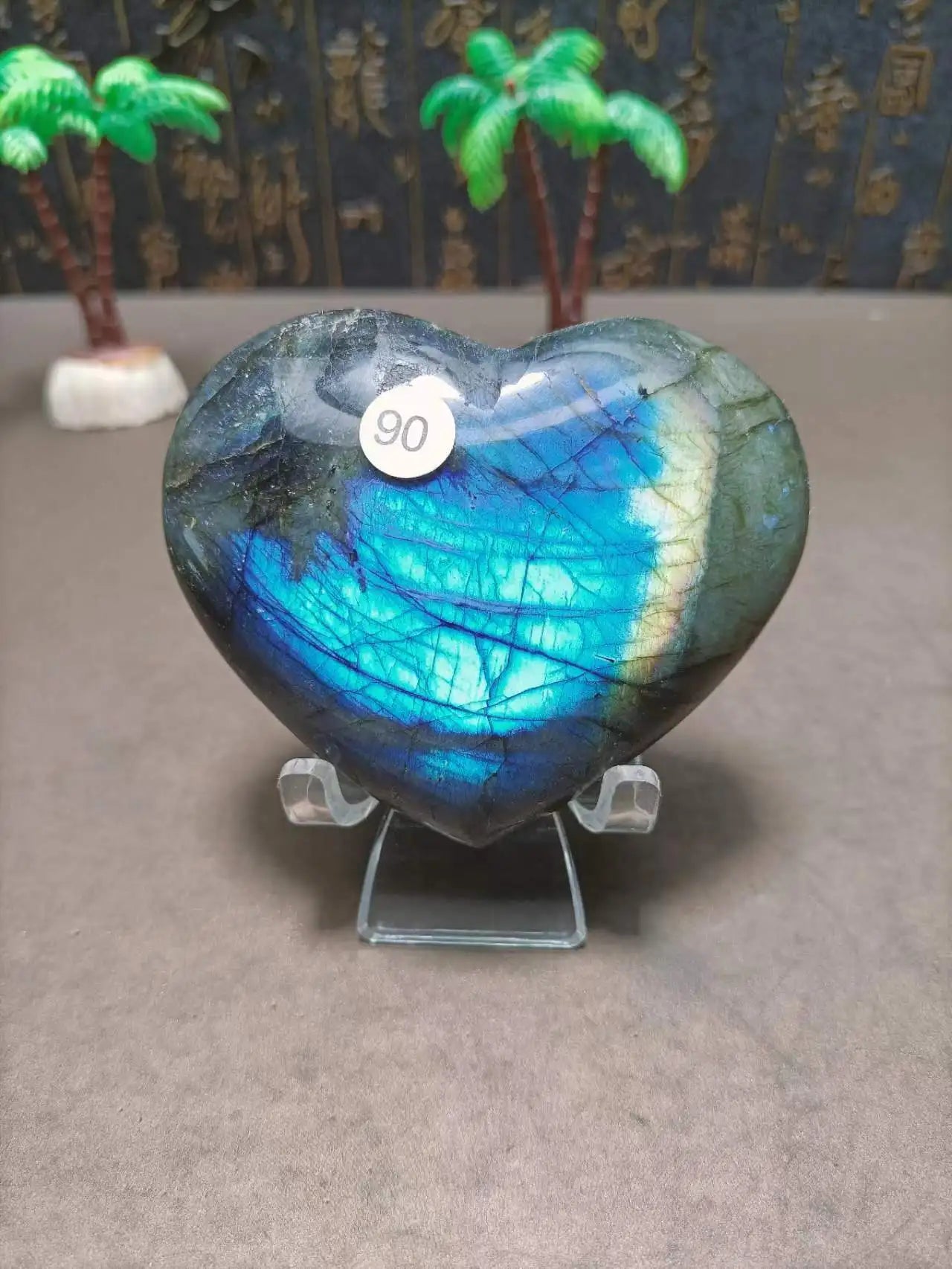 Natural Labradorite Heart — Madagascar Energy Reiki Specimen, New Year Display Gift
