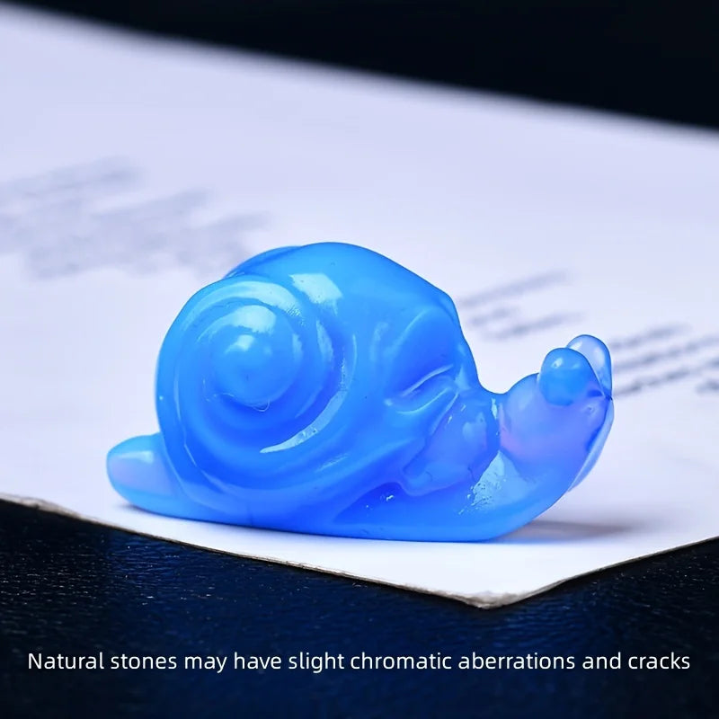 Crystal Carved Skull Snail Healing Stone Pocket Decoration Home Decor Naked Stone Animal Statue Crystal Collectible