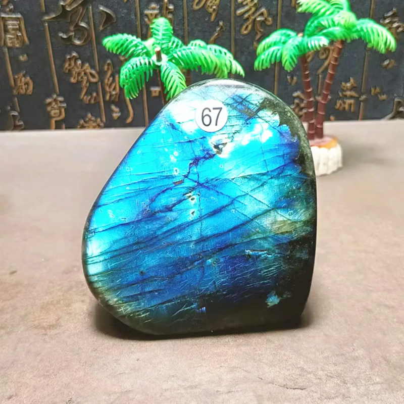 Natural Labradorite Crystal Pendant — Blue Flash Reiki Raw Stone, Chakra Quartz Ornament