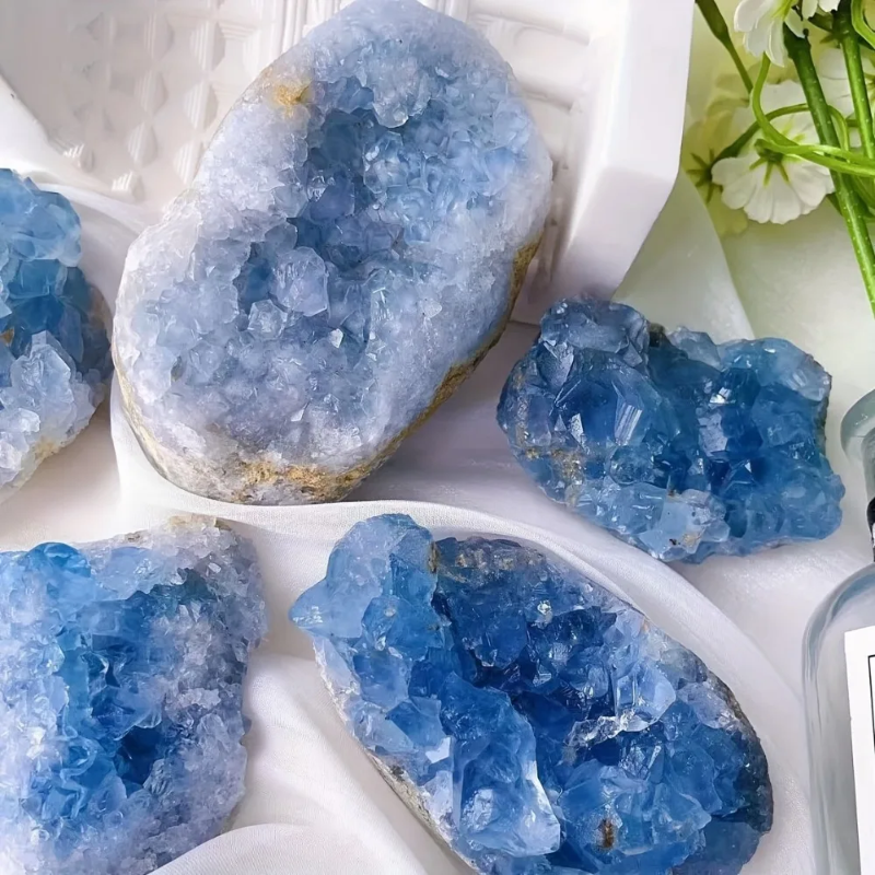 600-800g Celestite Geode Cluster  Fashion Crystal Stones Piedras  Cuarzos Room Decor Gifts